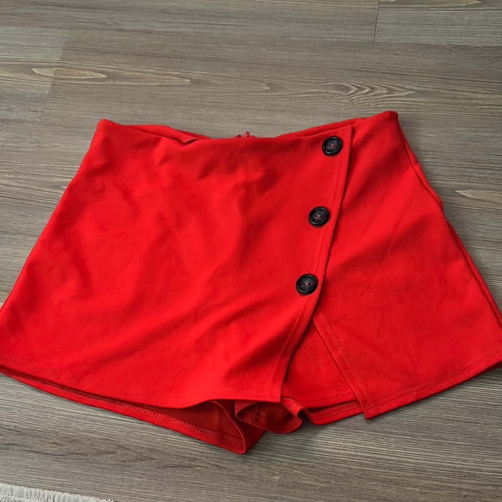Stylish Red Buttoned Women's Shorts